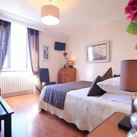 De La Pagezie Hotel 3*