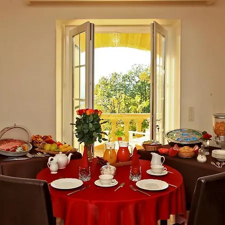 De La Pagezie Hotel 3*